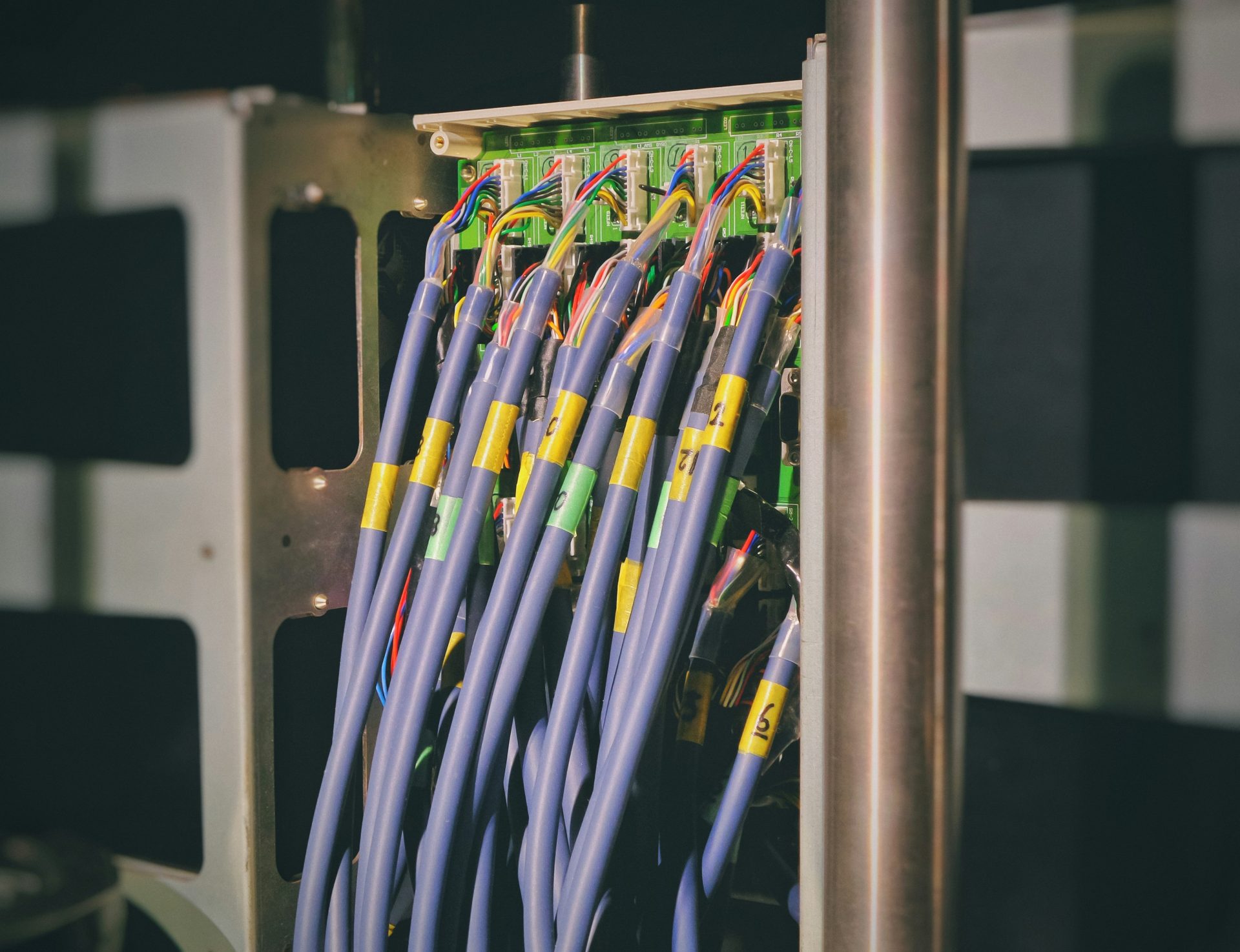 Blaue Netzwerkkabel, Buelicom